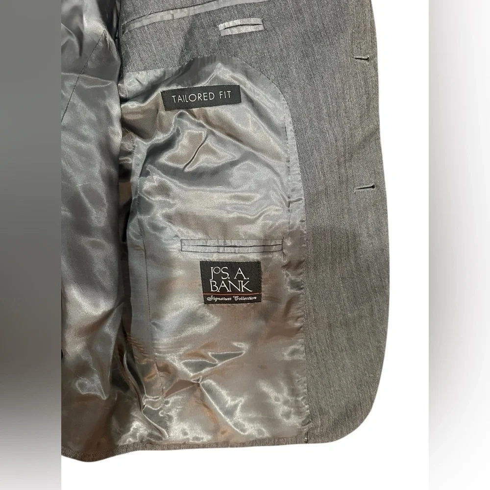 Jos A. Bank Signature Collection Tailored Fit Wool Sport Coat Mens Size 42R Gray